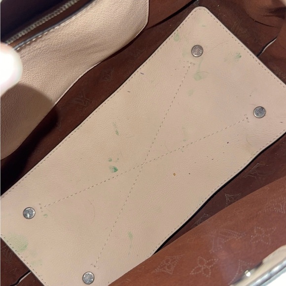 Louis Vuitton Carmel - Picture 7 of 7